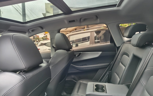 imagem-https://www.socarrao.com.br/sc-vehicle-images-prod/3912308/1790794230525-SU1HXzIwMjYwOTMwXzEyMTU1MzgzNF9IRFIuanBn.jpg