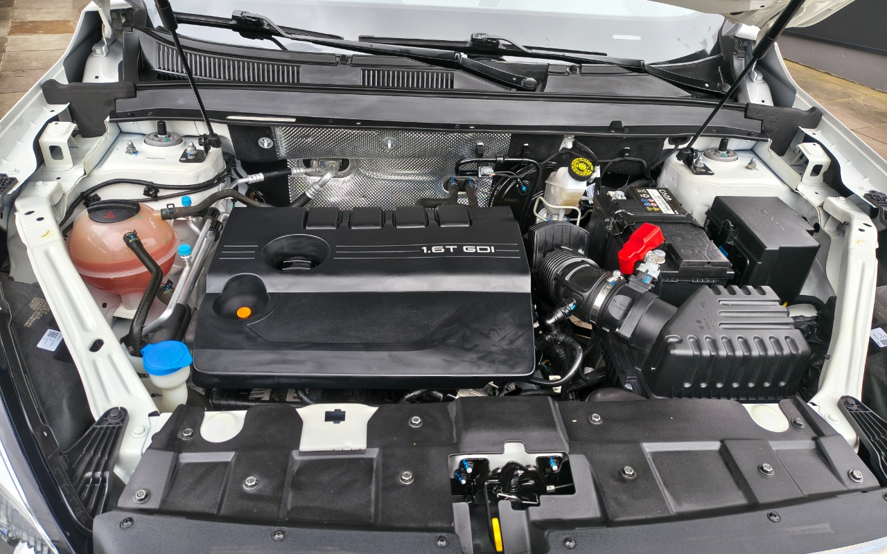 imagem-https://www.socarrao.com.br/sc-vehicle-images-prod/3912308/1790794231188-SU1HXzIwMjYwOTMwXzEyMTczNjUxMF9IRFIuanBn.jpg