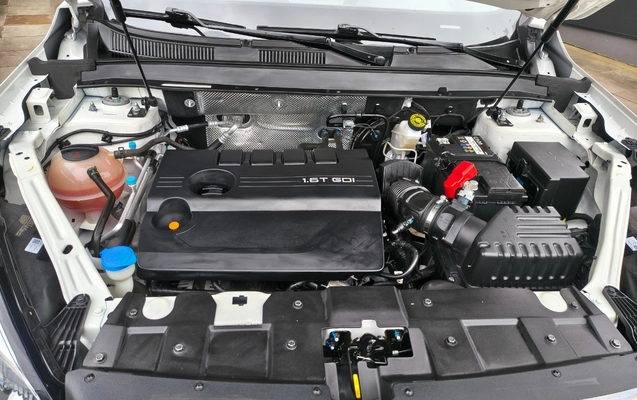 imagem-https://www.socarrao.com.br/sc-vehicle-images-prod/3912308/1790794231188-SU1HXzIwMjYwOTMwXzEyMTczNjUxMF9IRFIuanBn.jpg