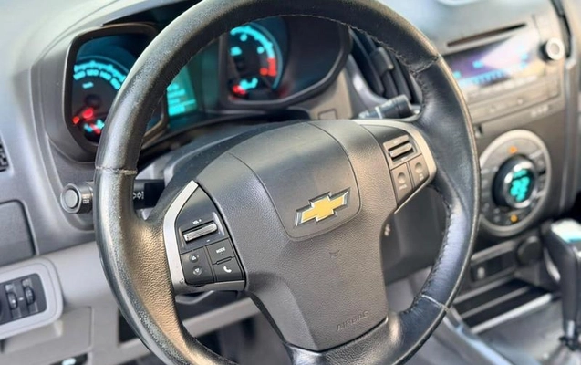 imagem-https://www.socarrao.com.br/sc-vehicle-images-prod/3912358/1789668602337-8461259_15_B_8ea5e86291.jpeg