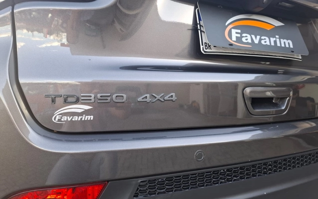 imagem-https://www.socarrao.com.br/sc-vehicle-images-prod/3912395/1789661860161-7_042106.jpg
