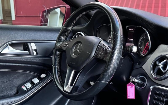 imagem-https://www.socarrao.com.br/sc-vehicle-images-prod/3912870/1789662757084-8478637_8_B_73dda90dc5.jpeg