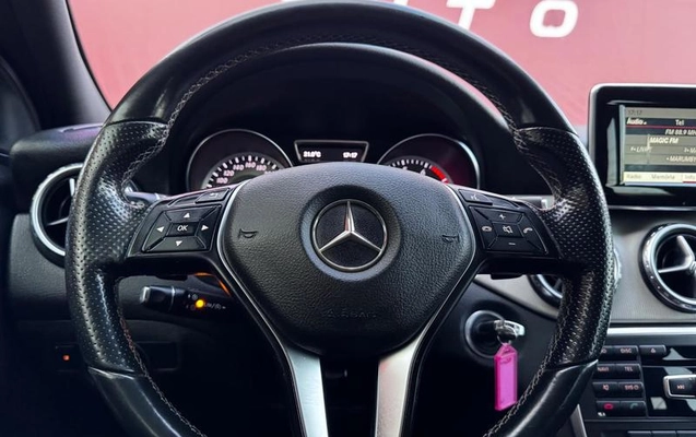 imagem-https://www.socarrao.com.br/sc-vehicle-images-prod/3912870/1789662757085-8478637_9_B_4bef5da487.jpeg