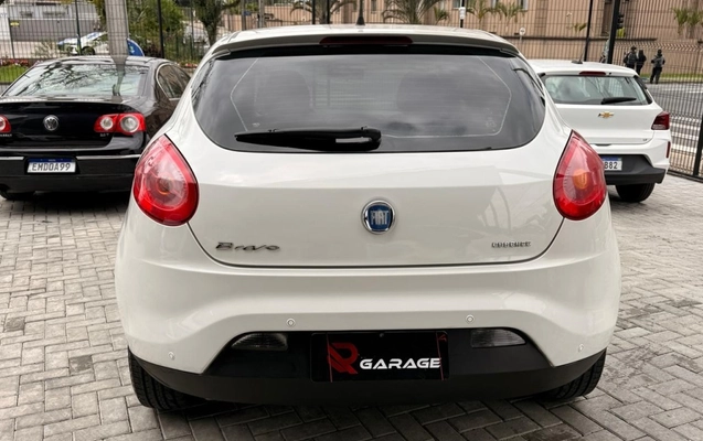 imagem-https://www.socarrao.com.br/sc-vehicle-images-prod/3912872/1789662765960-2_013110.jpg