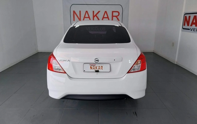 imagem-https://www.socarrao.com.br/sc-vehicle-images-prod/3913039/1790007296349-OcPqgppOldxYXYmQ6ngwVEuOTN8K9rxt.jpg