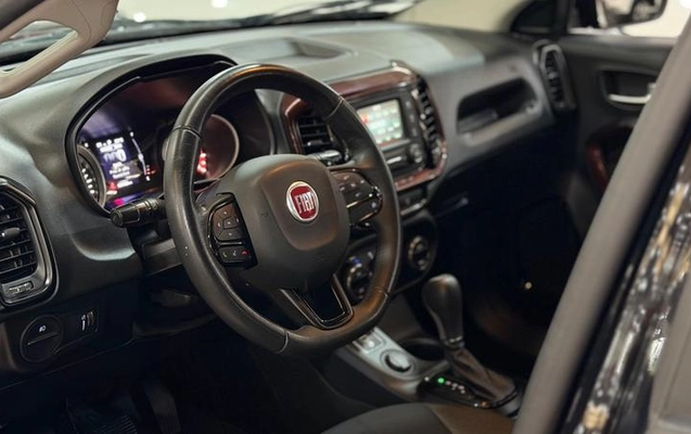 imagem-https://www.socarrao.com.br/sc-vehicle-images-prod/3913194/1789663466005-8364682_10_B_d319c6a2d6.jpeg