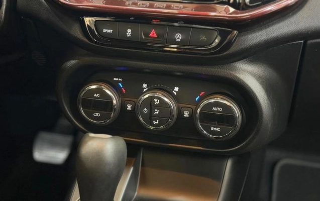 imagem-https://www.socarrao.com.br/sc-vehicle-images-prod/3913194/1789663466016-8364682_19_B_7990962fab.jpeg