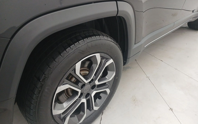 imagem-https://www.socarrao.com.br/sc-vehicle-images-prod/3913393/1789663865308-15.jpg