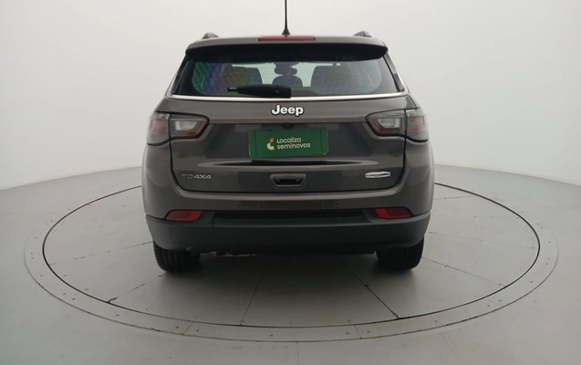 imagem-https://www.socarrao.com.br/sc-vehicle-images-prod/3913493/1789664248437-5.jpg