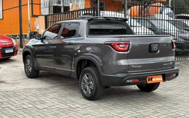 imagem-https://www.socarrao.com.br/sc-vehicle-images-prod/3913788/1789665001521-Nzc1MTU2NF80X0JfMTRmYzFjMGIzOC5qcGVn.jpeg