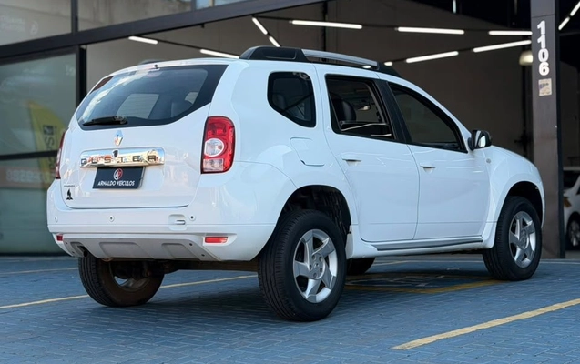 imagem-https://www.socarrao.com.br/sc-vehicle-images-prod/3914098/1789665623195-gb-6faa2a6.jpeg