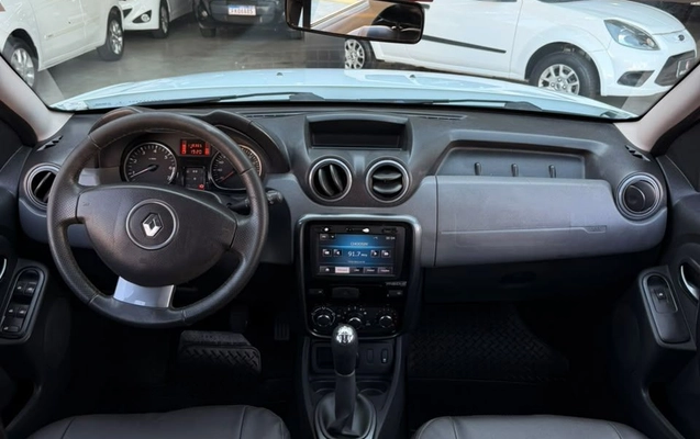 imagem-https://www.socarrao.com.br/sc-vehicle-images-prod/3914098/1789665623198-gb-d03b5f4.jpeg