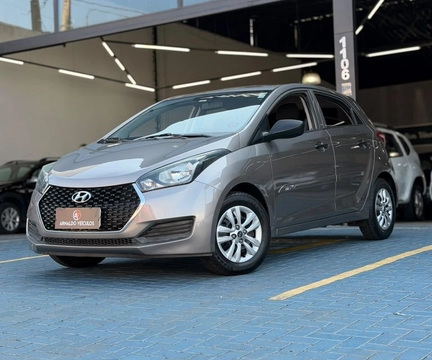 Hyundai HB20 2019 Prata — foto 1 de 3