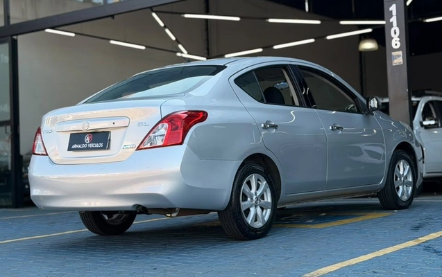 imagem-https://www.socarrao.com.br/sc-vehicle-images-prod/3914130/1789665722243-gb-14be281.jpeg