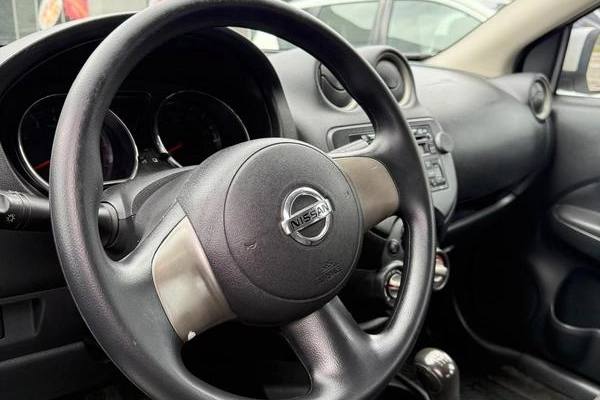 imagem-https://www.socarrao.com.br/sc-vehicle-images-prod/3914153/1789665897543-8483094_4_B_b86f840cb7.jpeg