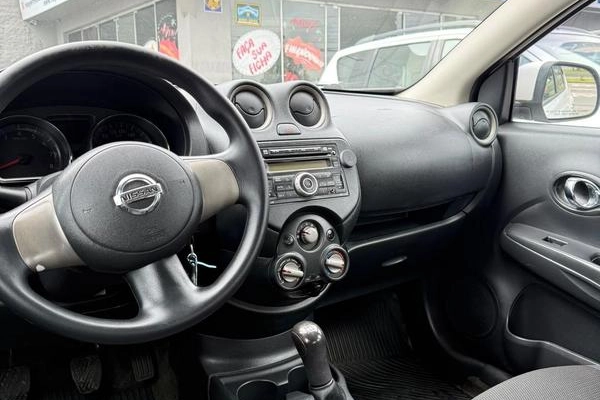 imagem-https://www.socarrao.com.br/sc-vehicle-images-prod/3914153/1789665897545-8483094_9_B_b317167335.jpeg