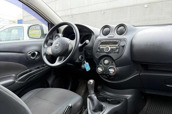 imagem-https://www.socarrao.com.br/sc-vehicle-images-prod/3914153/1789665897548-8483094_9_B_359c01497f.jpeg