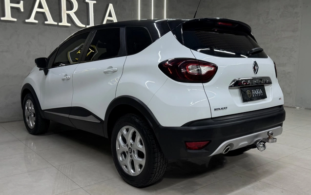 imagem-https://www.socarrao.com.br/sc-vehicle-images-prod/3914183/1789665993776-dd4a7334-ca66-452d-8f31-9dcb3f1000d0.jpg