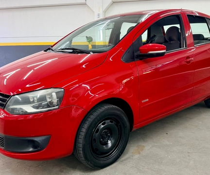 Volkswagen Fox 2012 Vermelho — foto 1 de 3