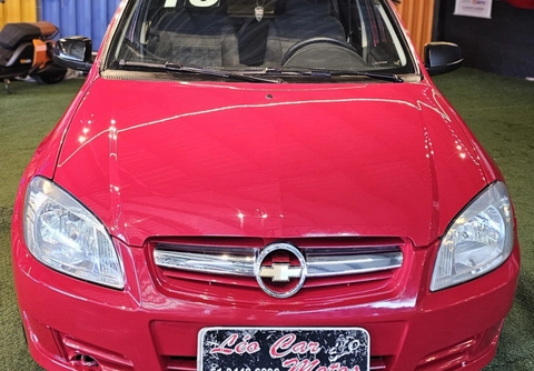 Chevrolet Prisma 2010 Vermelho — foto 1 de 3