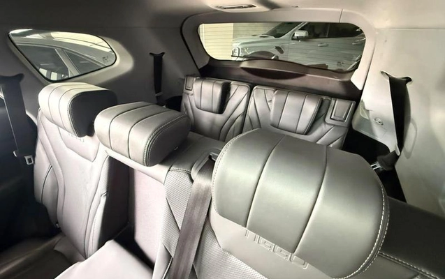 imagem-https://www.socarrao.com.br/sc-vehicle-images-prod/3914534/1789666650239-8467186_9_B_337387cbce.jpeg