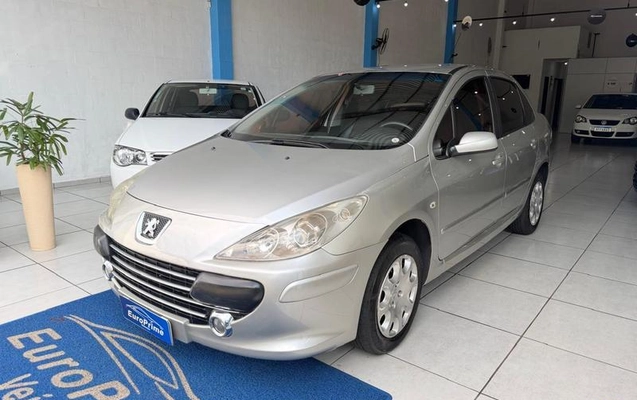 imagem-https://www.socarrao.com.br/sc-vehicle-images-prod/3914537/1789666664122-8305733_14_B_31eb84313a.jpeg
