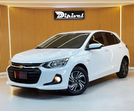 Chevrolet Onix 2024 Branco — foto 1 de 3