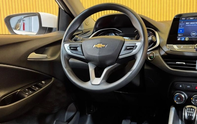 imagem-https://www.socarrao.com.br/sc-vehicle-images-prod/3914545/1789666763310-8447940_13_B_f0a1340ac7.jpeg