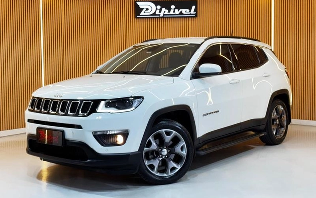 imagem-https://www.socarrao.com.br/sc-vehicle-images-prod/3914550/1789666812384-8482360_0_B_e9008eb2e8.jpeg