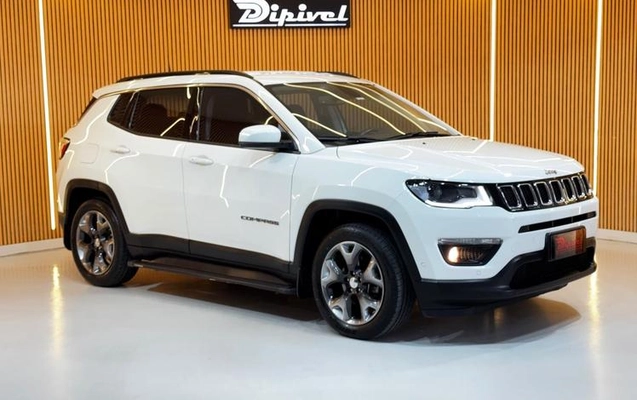 imagem-https://www.socarrao.com.br/sc-vehicle-images-prod/3914550/1789666812393-8482360_4_B_9161848bc8.jpeg