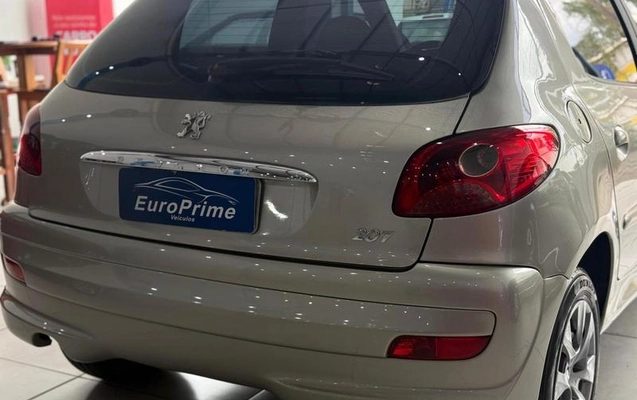 imagem-https://www.socarrao.com.br/sc-vehicle-images-prod/3914555/1789666860384-8392164_10_B_d05a7c4c6d.jpeg