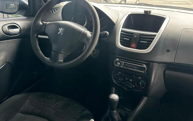 imagem-https://www.socarrao.com.br/sc-vehicle-images-prod/3914555/1789666860393-8392164_4_B_1d18e3dd6b.jpeg