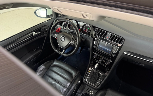 imagem-https://www.socarrao.com.br/sc-vehicle-images-prod/3914556/1789666864925-58dadb6d-0cf8-4019-8adb-6749f9855334.jpg