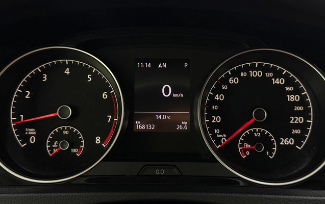 imagem-https://www.socarrao.com.br/sc-vehicle-images-prod/3914556/1789666864926-49d47aa9-15e4-44f5-b9be-951c628c1fd3.jpg