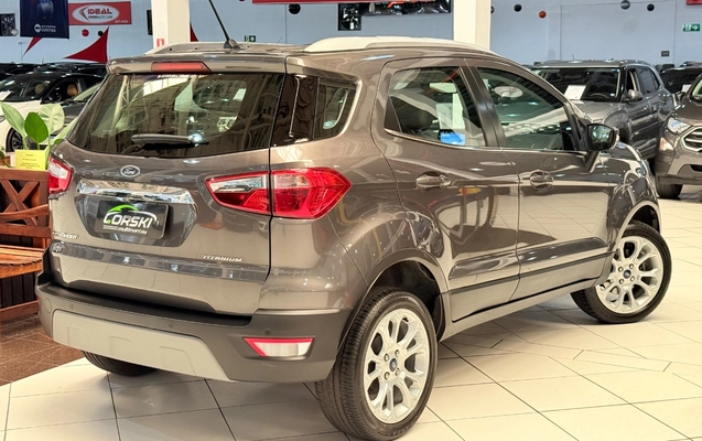imagem-https://www.socarrao.com.br/sc-vehicle-images-prod/3914584/1789666938896-Y2ZlNWY3NzctMTFiNS00NWM1LWE4YzYtMjRjYTE3ZDNhNDVmLmpwZWc.jpeg