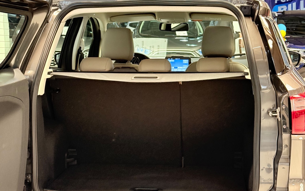imagem-https://www.socarrao.com.br/sc-vehicle-images-prod/3914584/1789666939085-NDA0MDY1OGQtMTk2Zi00Yjc4LTk4MWMtYjZmYWU0NzdlMDA2LmpwZWc.jpeg