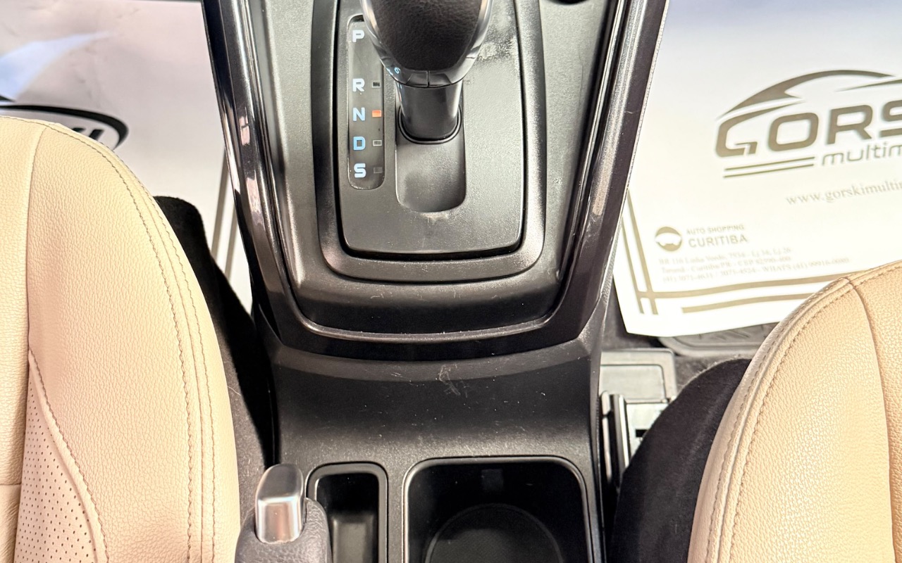imagem-https://www.socarrao.com.br/sc-vehicle-images-prod/3914584/1789666939620-NmM0MTg3NDktM2YyMC00MWZhLWFjODctMDkwZDk3ZWQ5ZWUwLmpwZWc.jpeg