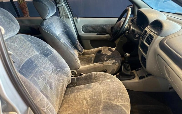 imagem-https://www.socarrao.com.br/sc-vehicle-images-prod/3914585/1789666940067-8433669_7_B_21d46b8943.jpeg