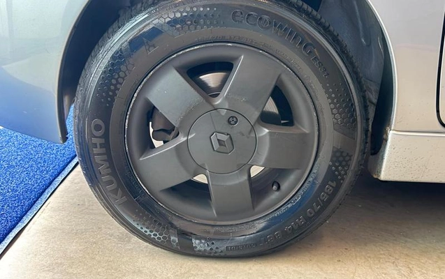 imagem-https://www.socarrao.com.br/sc-vehicle-images-prod/3914585/1789666940072-8433669_15_B_b3e59a4773.jpeg