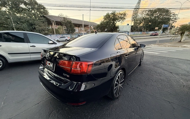 imagem-https://www.socarrao.com.br/sc-vehicle-images-prod/3914732/1789667114438-1_021054.jpg