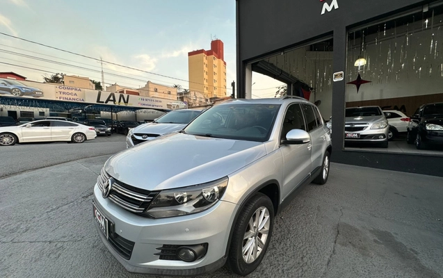imagem-https://www.socarrao.com.br/sc-vehicle-images-prod/3914746/1789667137355-3_122602.jpg