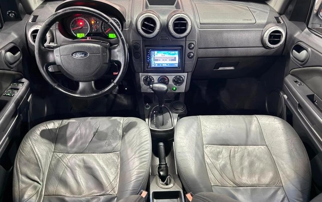 imagem-https://www.socarrao.com.br/sc-vehicle-images-prod/3914755/1789667152071-8343742_9_B_86bbcdfc07.jpeg