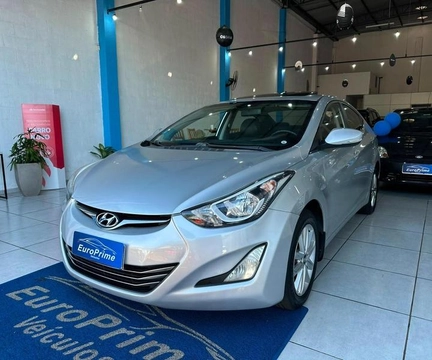 Hyundai Elantra 2015 Prata — foto 1 de 3