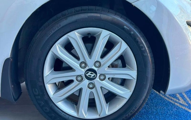 imagem-https://www.socarrao.com.br/sc-vehicle-images-prod/3914776/1789667172863-8418391_1_B_e64b5c83cd.jpeg