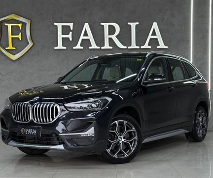 BMW X1 2021 Preto — foto 1 de 3