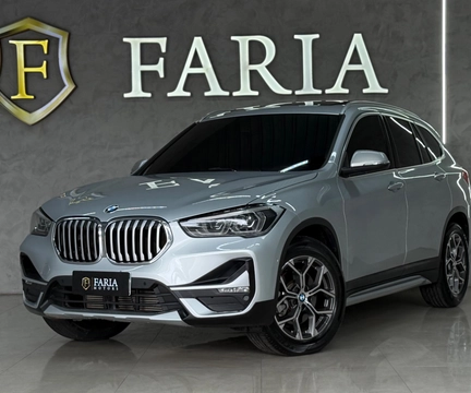 BMW X1 2020 Prata — foto 1 de 3
