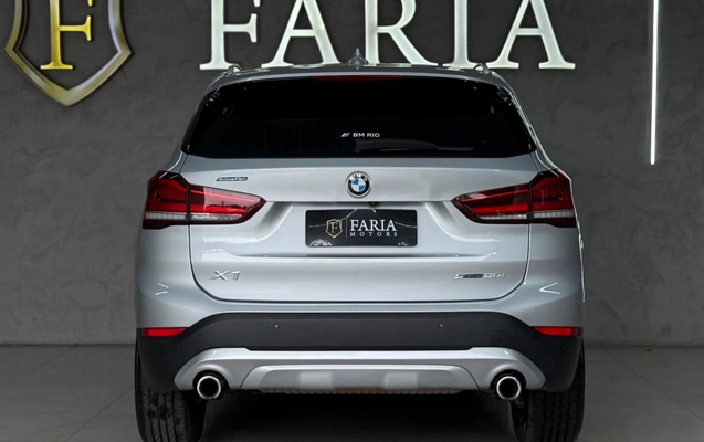 imagem-https://www.socarrao.com.br/sc-vehicle-images-prod/3914796/1789667209038-4465869b-f236-4352-a802-d207930a8477.jpg