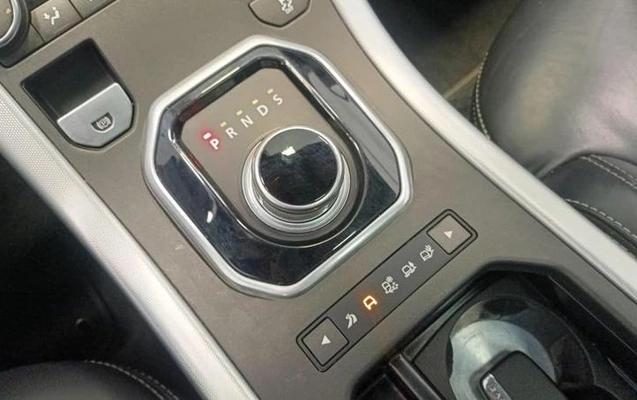 imagem-https://www.socarrao.com.br/sc-vehicle-images-prod/3914802/1789667780497-8466204_3_B_d94321641b.jpeg