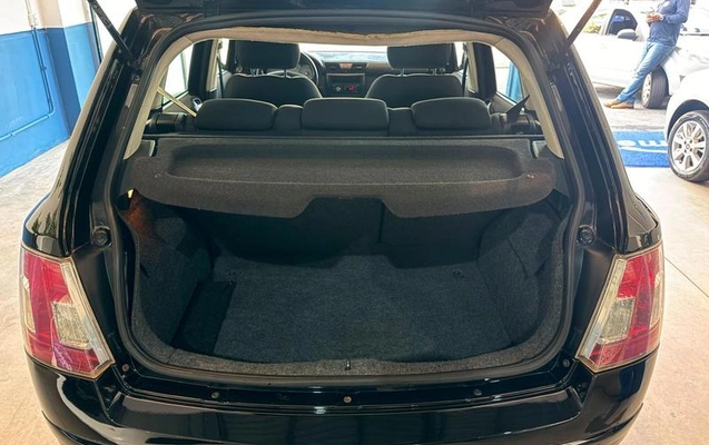 imagem-https://www.socarrao.com.br/sc-vehicle-images-prod/3914827/1789667286168-8170451_6_B_54fef82550.jpeg