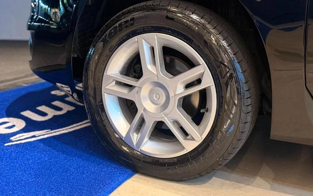imagem-https://www.socarrao.com.br/sc-vehicle-images-prod/3914827/1789667286176-8170451_5_B_eabe982faf.jpeg